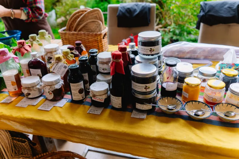 La mermelada de la abuela ahora tiene código de barras: productores costeros que convirtieron recetas heredadas en negocio